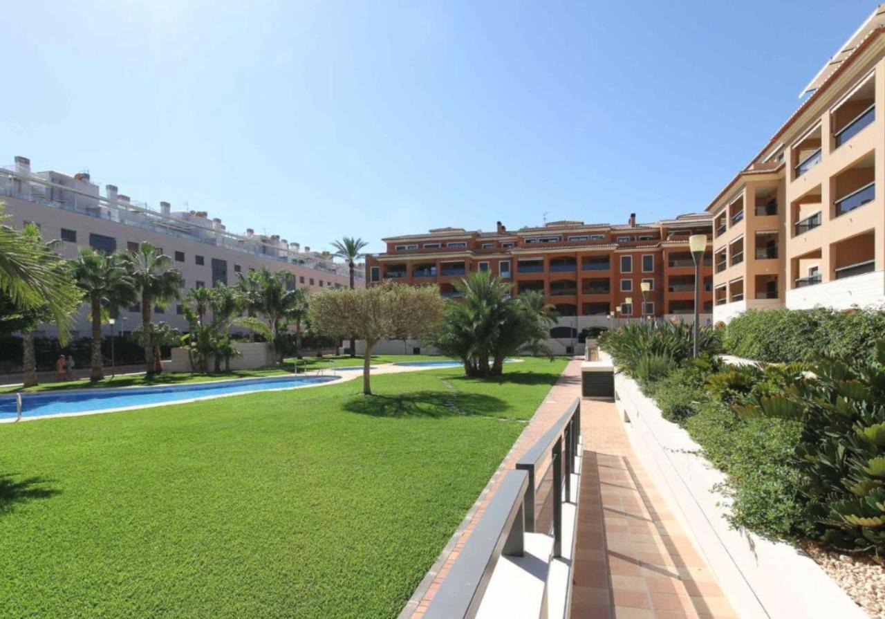 Jardines De Las Marinas Con Una Gran Terraza Appartement Dénia Buitenkant foto